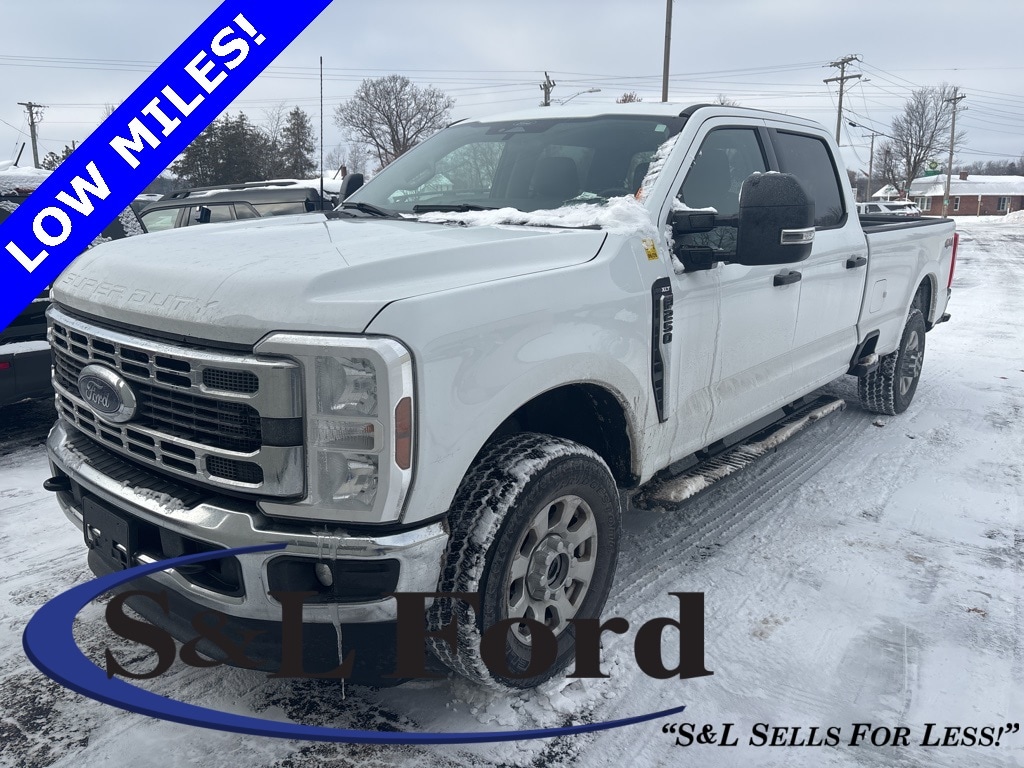 2024 Ford F-250 Super Duty XLT's photo