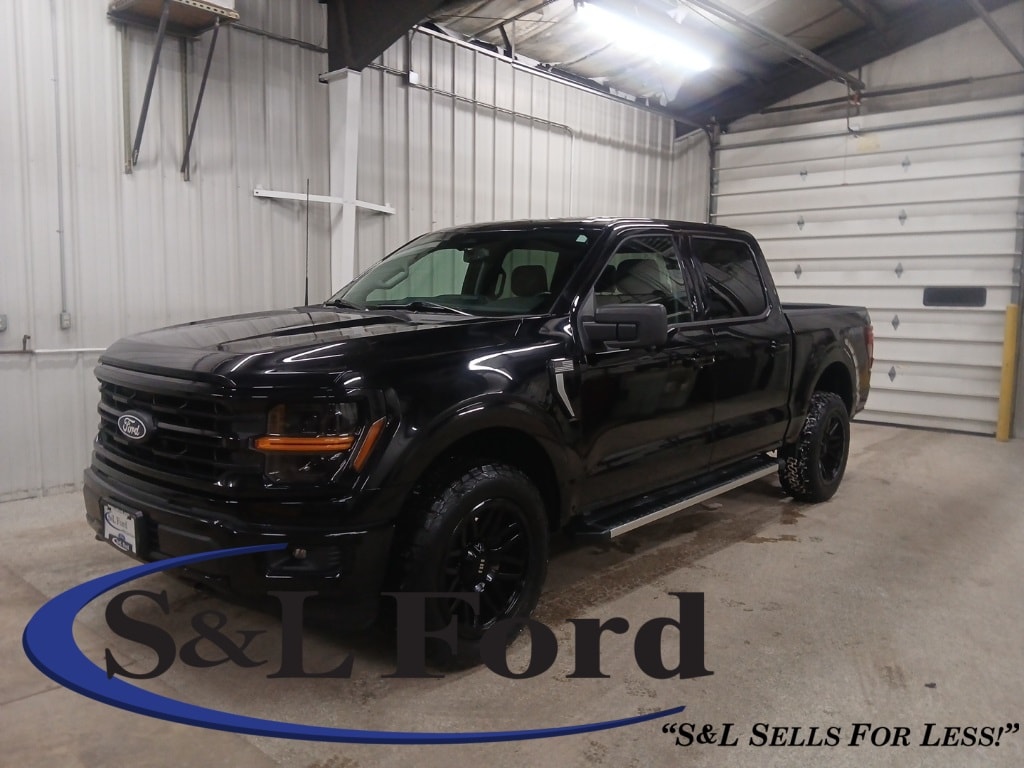 2024 Ford F-150 XLT's photo