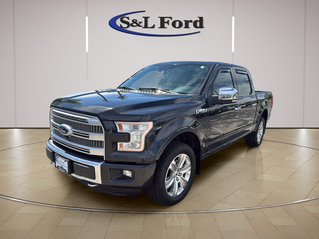 2015 Ford F-150 Platinum 4x4 SuperCrew 145-in's photo