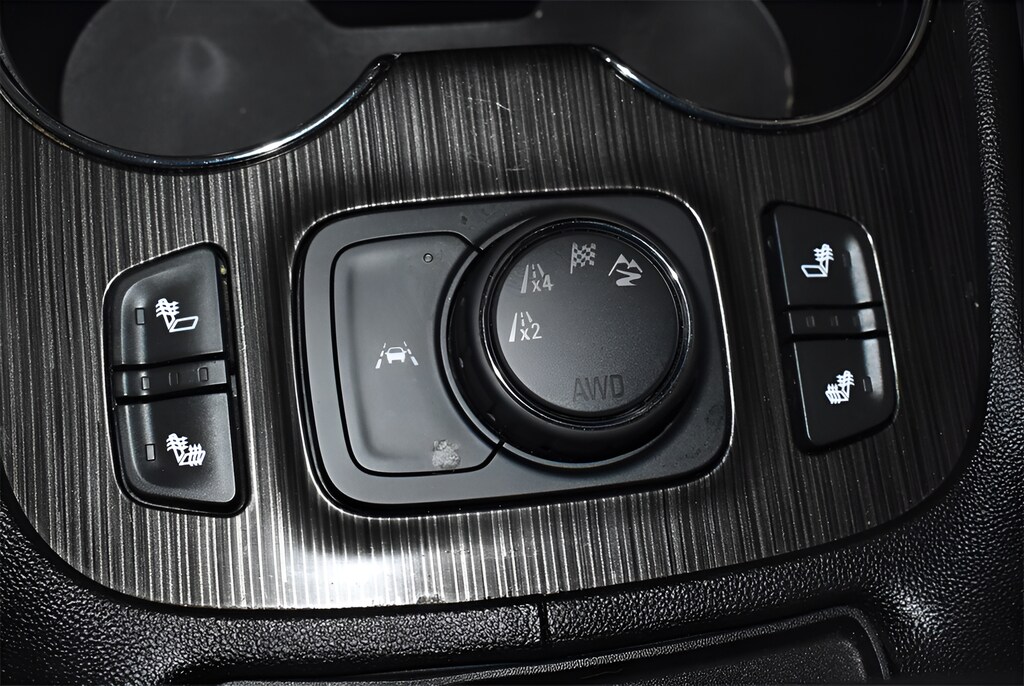 2023 GMC Acadia SLT - Photo 19