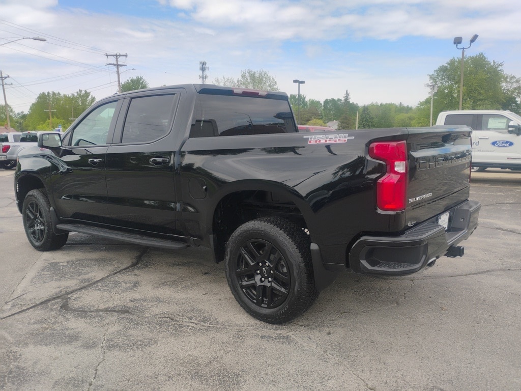 Used 2024 Chevrolet Silverado 1500 LT Trail Boss Crew Cab Short Bed Truck