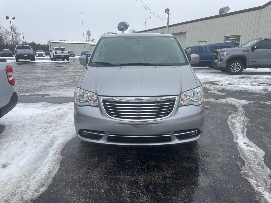 Used 2016 Chrysler Town & Country Touring Passenger Van