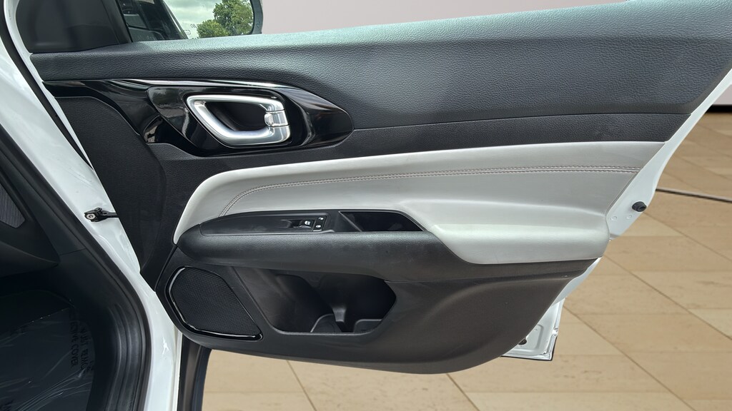 2025 Jeep Compass Limited - Photo 19
