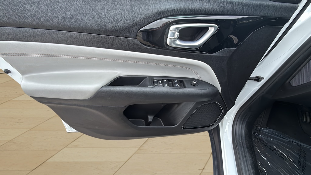2025 Jeep Compass Limited - Photo 34