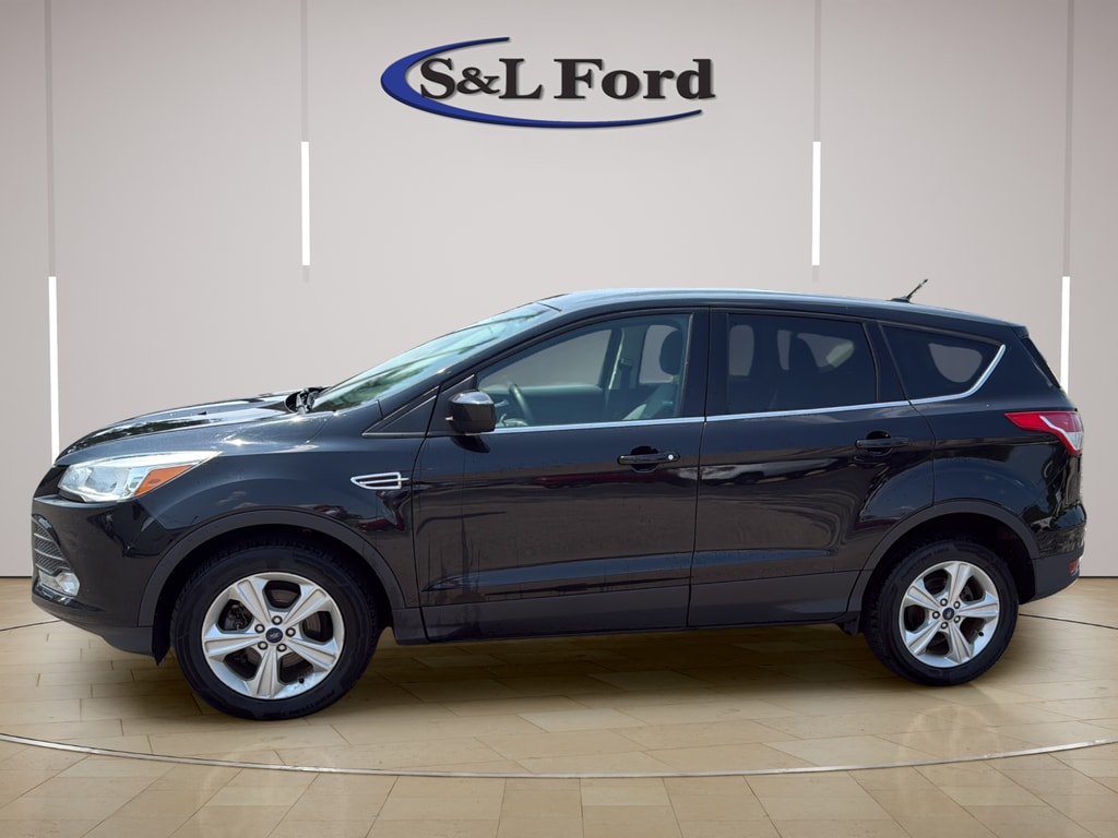 Used 2015 Ford Escape SE SUV