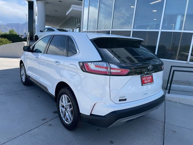 2024 Ford Edge SEL photo 4