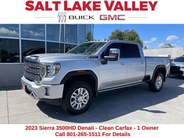 2023 GMC Sierra 4WD Crew Cab Standard Box Denali's photo