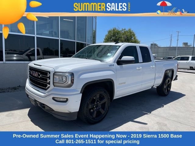 2019 GMC Sierra 4WD Double Cab Standard Box's photo