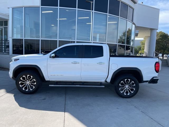 2023 Gmc Canyon Denali photo 2