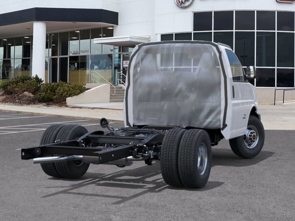 New 2025 GMC Savana Cutaway 3500 1WT Cutaway Van