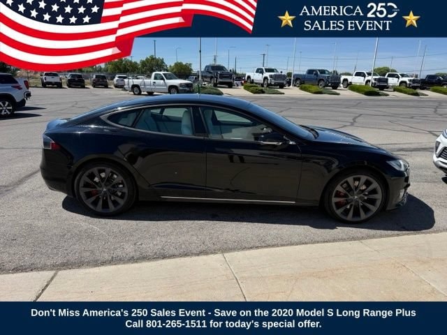 2020 Tesla Model S Long Range's photo