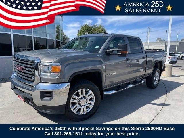 2017 GMC Sierra 4WD Crew Cab Standard Box's photo