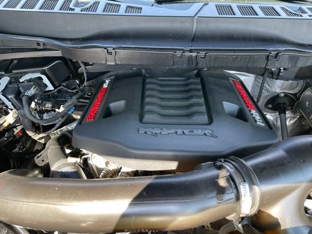 2023 Ford F-150 Raptor - Photo 20