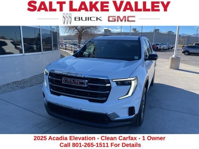 2025 GMC Acadia Base's photo
