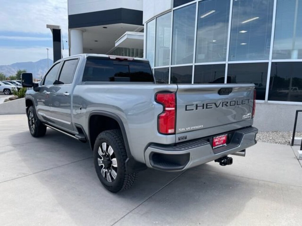 Used 2024 Chevrolet Silverado 3500 HD High Country Truck