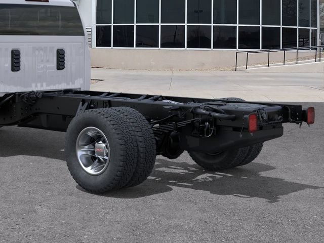 2026 GMC Sierra 3500 Chassis Cab Pro - Photo 14
