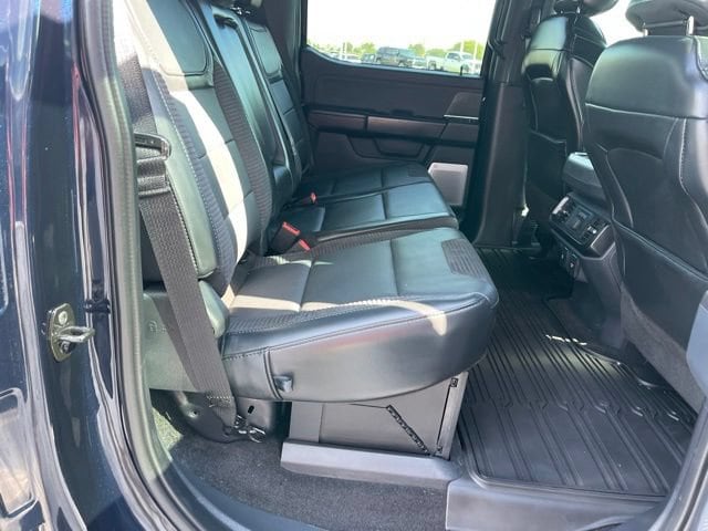 2023 Ford F-150 Raptor - Photo 17