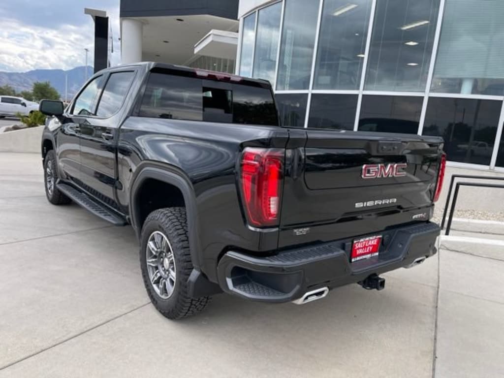 Used 2024 GMC Sierra 1500 AT4 Truck