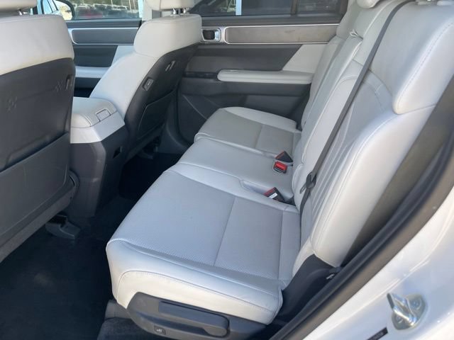 2025 Hyundai Santa Fe SEL - Photo 16