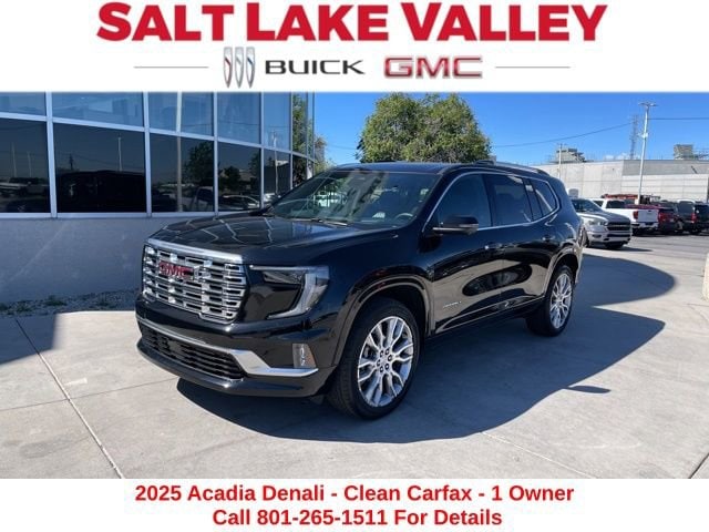 2025 GMC Acadia Denali AWD's photo