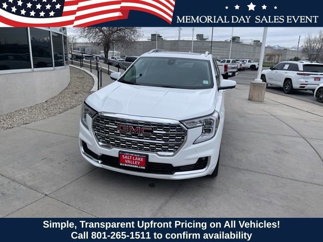 2024 GMC Terrain Denali AWD's photo
