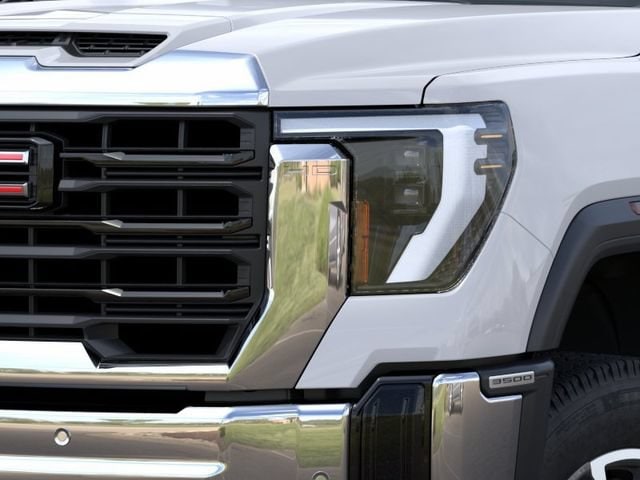 2026 GMC Sierra 3500HD Pro - Photo 10