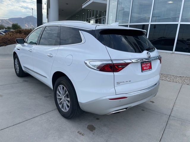 2024 Buick Enclave Premium photo 2