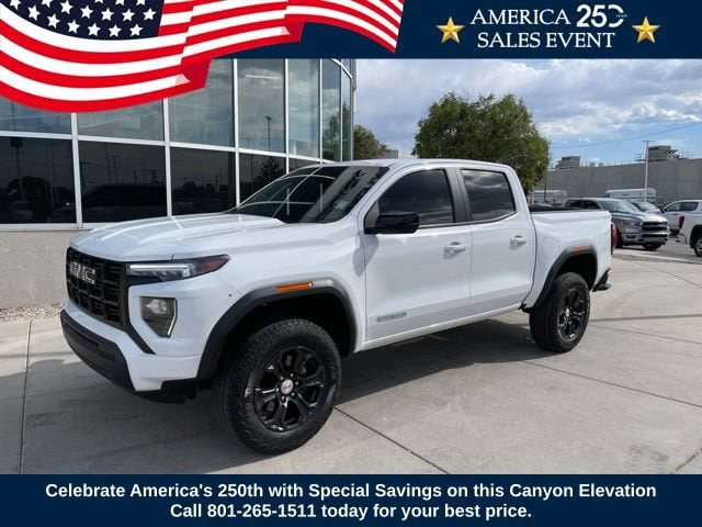 2023 GMC Canyon 2WD Elevation Crew Cab Short Box's photo