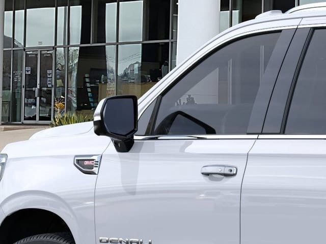 2026 GMC Yukon XL Denali - Photo 13