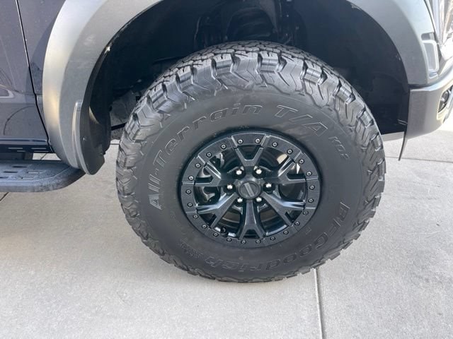 2023 Ford F-150 Raptor - Photo 22