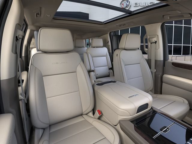 2026 GMC Yukon XL Denali - Photo 16