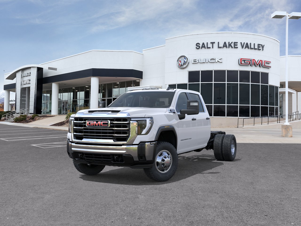 2026 GMC Sierra 3500 Chassis Cab Pro - Photo 32