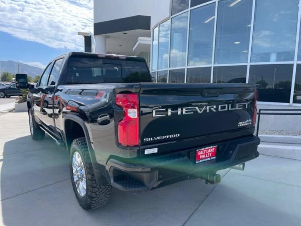 Used 2022 Chevrolet Silverado 3500 HD High Country Truck