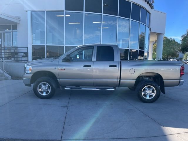 2008 Dodge Ram SLT photo 2