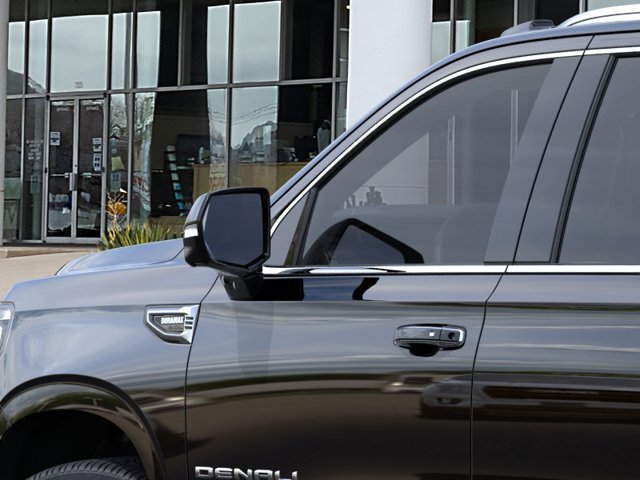 2027 GMC Yukon XL Denali - Photo 12