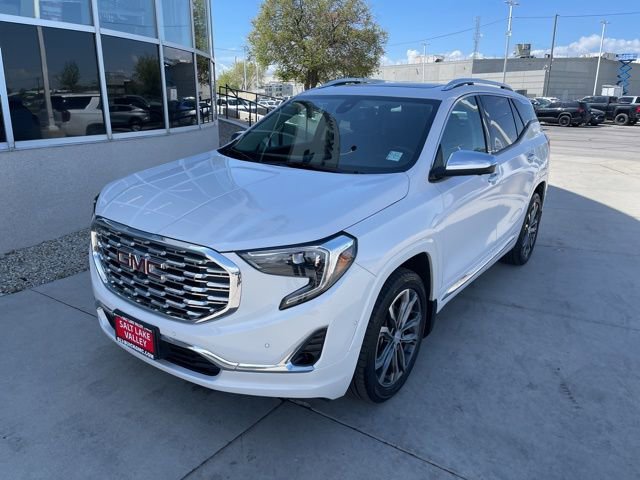 2020 Gmc Terrain Denali photo 2