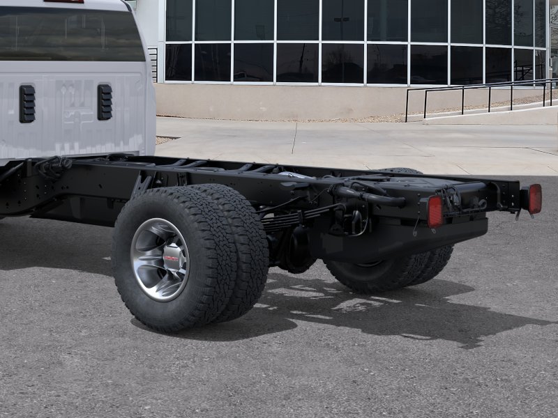 2026 GMC Sierra 3500 Chassis Cab Pro - Photo 38