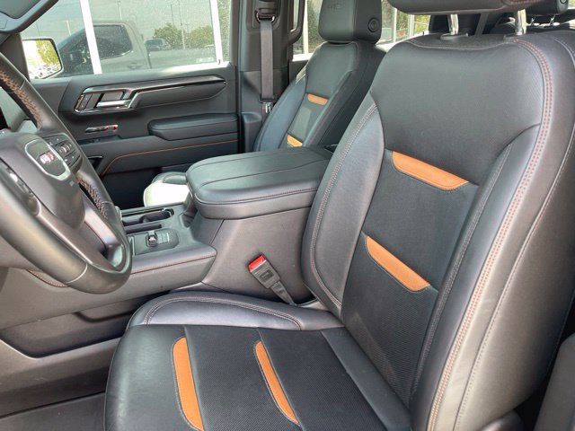 2024 GMC Sierra 1500 AT4 - Photo 17