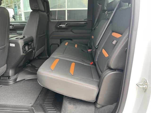 2026 GMC Sierra 2500HD AT4 - Photo 13