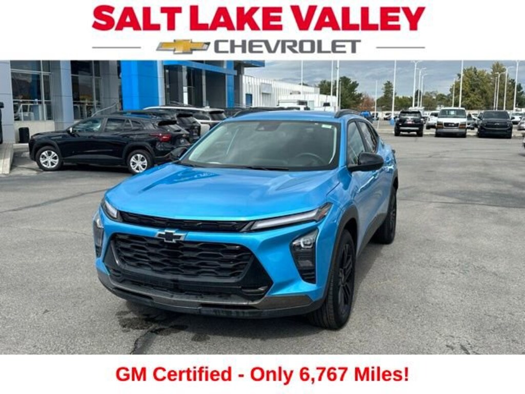 Used 2025 Chevrolet Trax Activ SUV