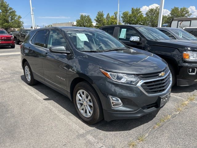 2019 Chevrolet Equinox LT photo 2