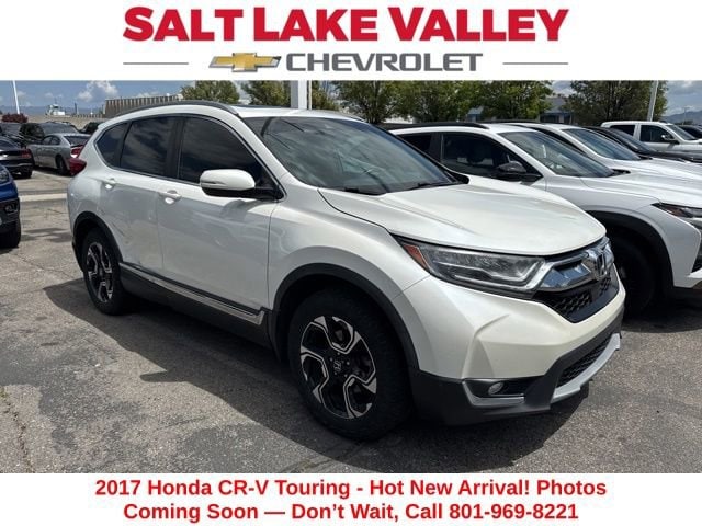 2017 Honda CR-V Touring AWD's photo