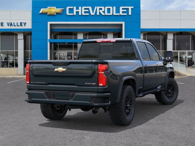 2026 Chevrolet Silverado 2500HD ZR2 photo 4