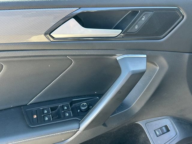 2022 Volkswagen Tiguan SE - Photo 17