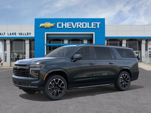 2026 Chevrolet Suburban RST photo 3