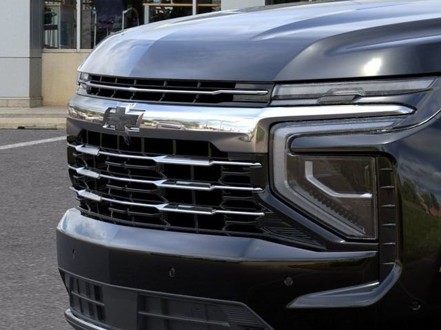 2026 Chevrolet Suburban LT - Photo 13