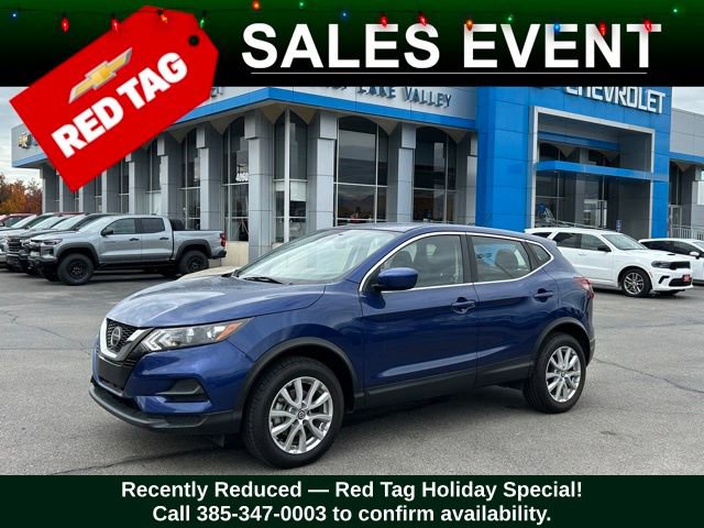 2021 Nissan Rogue Sport S's photo