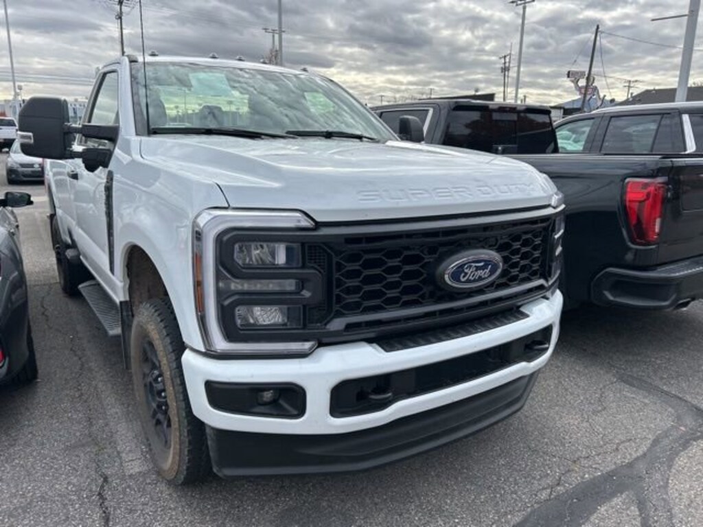 Used 2024 Ford Super Duty F-350 SRW XL