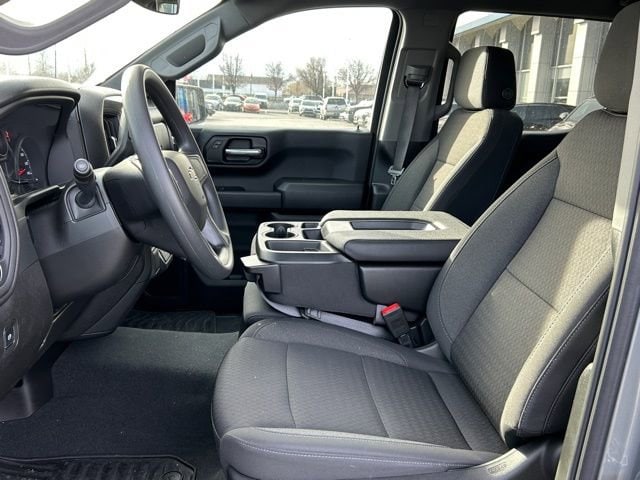 2025 Chevrolet Silverado 1500 Custom - Photo 17