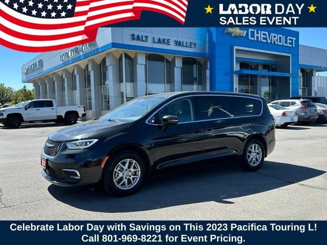 2023 Chrysler Pacifica